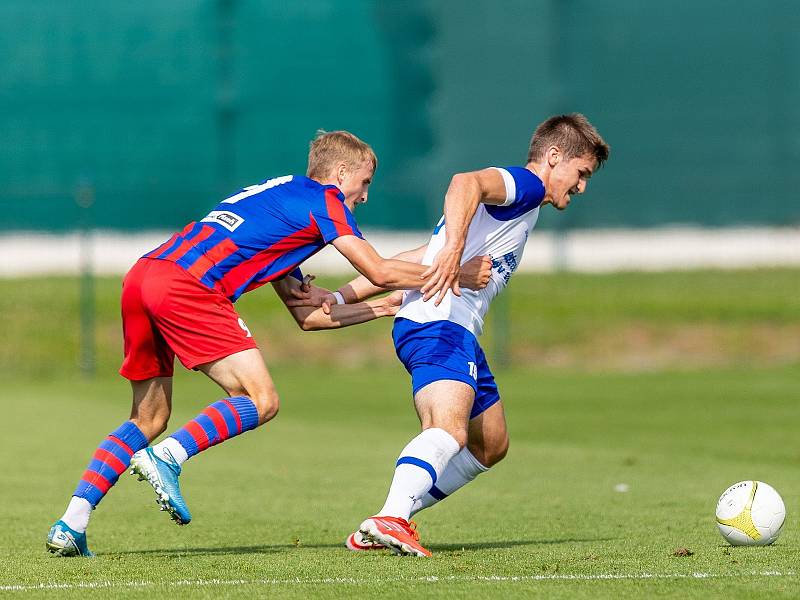 Z archivu: Fotbalisté plzeňské Viktorie prohráli na Admiře 1:3.