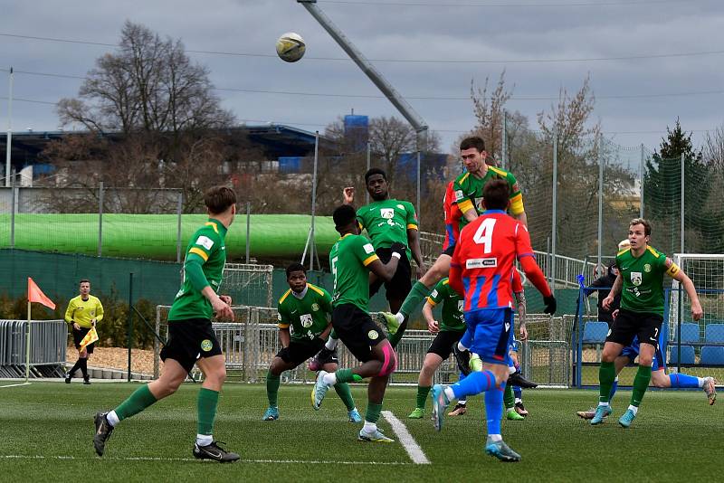 Fotbalisté rezervního týmu Viktorie Plzeň (červenomodří) porazili na úvod jara Sokolov 1:0. Teď míří do Úhříněvsi, kde se utkají s Bohemians 1905 B.