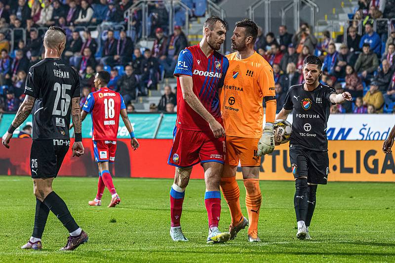 13. kolo FORTUNA:LIGY: Viktoria Plzeň - Baník Ostrava 3:1