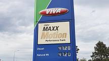 Ceny pohonných hmot na čerpací stanici OMV v Lidické ulici v Plzni 31. května.