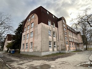 Základní škola v Blovicích, kde policie prověřuje dlouhodobou sexuální šikanu jedné ze žákyň.