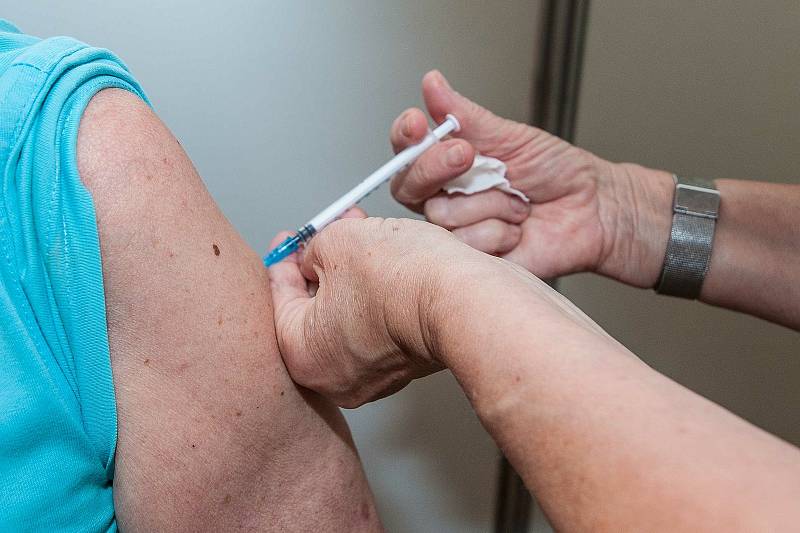 Ve velkokapacitním očkovacím centru v Plzni probíhá očkování bez registrace.