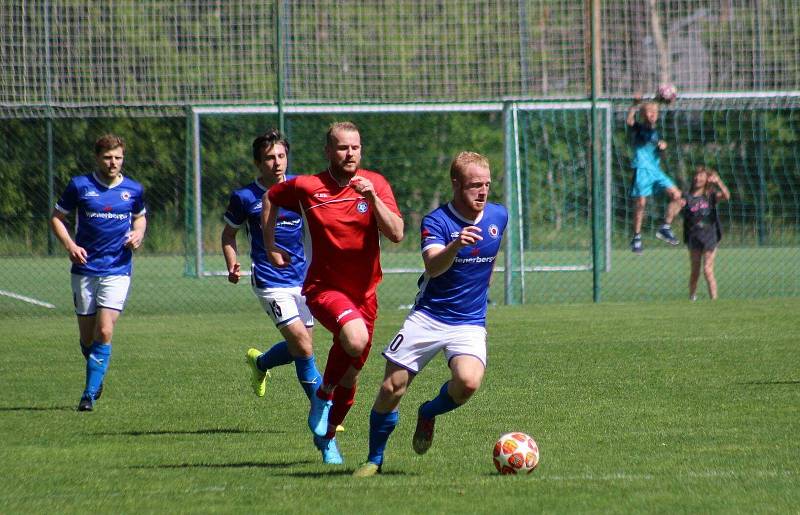 25. kolo KPM: TJ Zruč (modří) - TJ Holýšov 4:0 (3:0).