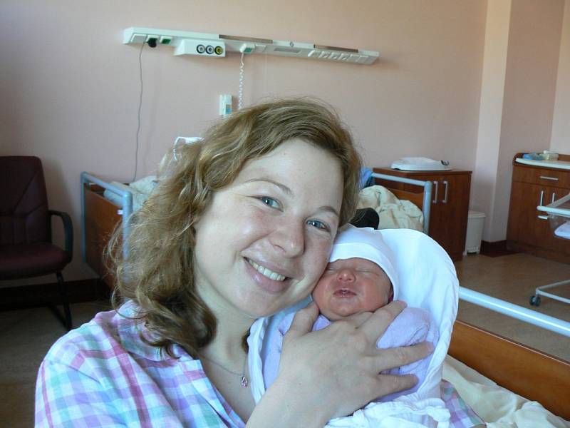 Natálka Beníšková (2,62 kg, 47 cm) se narodila 24. dubna v 8:55 hod. ve FN v Plzni, a to jako prvorozená dcera Moniky Nové a Václava Beníška z Nepomuku