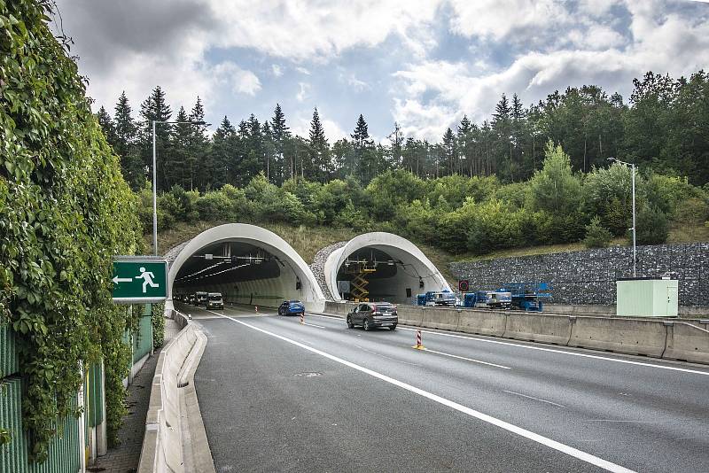 Tunel Valík v rekonstrukci