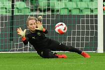 Barbora Votíková na srazu fotbalové reprezentace žen.