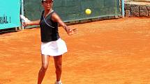 VYŘAZENÍ. Česká tenistka Pernilla Mendesová ukončila své působení na mistrovství Evropy do 14 let v Plzni ve čtvrtfinále. Tam ji vyřadila Belgičanka Mestachová.