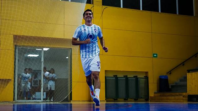 Futsalový zápas mistrů, 2. června 2023: futsalisté SK Interobal Plzeň - házenkáři Talent Týmu Plzeňského kraje 5:5.