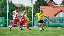 2. kolo KPM: TJ Sokol Lhota (žlutí) - SK Slavia Vejprnice 3:2.