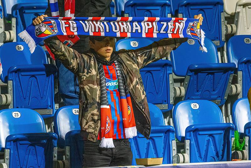 Fotbalisté Viktorie Plzeň podlehli v dalším utkání Ligy mistrů na domácím hřišti Bayernu Mnichov 2:4.