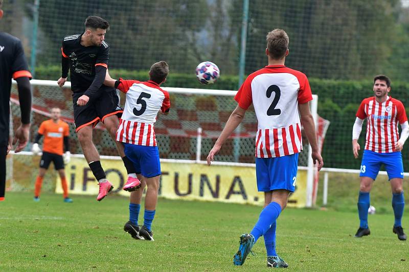 ČLU Beroun - Petřín Plzeň (černí) 0:1 (0:0).