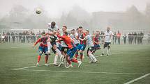 12. kolo FORTUNA ČFL A: Viktoria Plzeň B - Jiskra Domažlice (na snímku fotbalisté v bílých dresech) 0:1 (0:1).