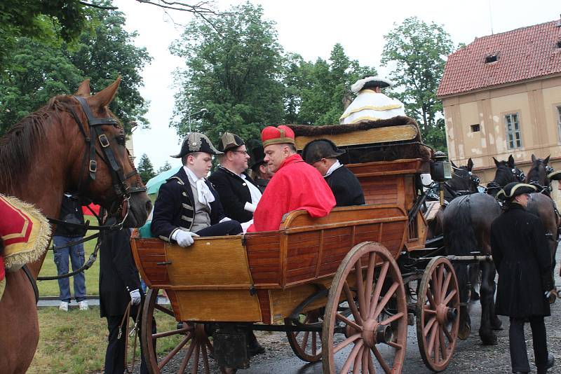 Letní barokní festival pozval v Plasích na kočárovou slavnost