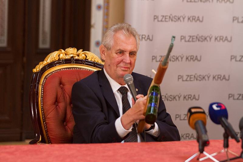 Miloš Zeman v Nepomuku. 