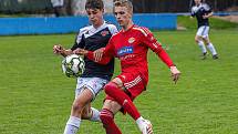 8. kolo FORTUNA divize A: SK Klatovy 1898 (na snímku fotbalisté v červených dresech) - SK Petřín Plzeň 0:1 (0:0).