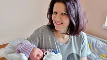 Milan Jirků se narodil 1. dubna v 16:12 mamince Karolině a tatínkovi Milanovi z Plzně. Po příchodu na svět v plzeňské FN vážil jejich prvorozený synek 3950 gramů a měřil 51 centimetrů.