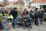 Farmářské trhy v Mlýnské strouze v Plzni