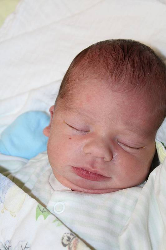Matyáš Brejcha z Vřeskovic přišel na svět v klatovské porodnici 22. května ve 4:22 hodin. Maminka Helena a tatínek Ondřej věděli, že jejich prvorozeným miminkem (3170 g, 51 cm) bude chlapeček.