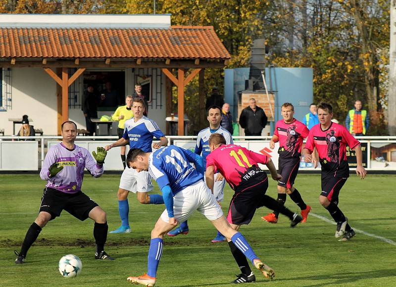 Fotbal znovu ožívá.