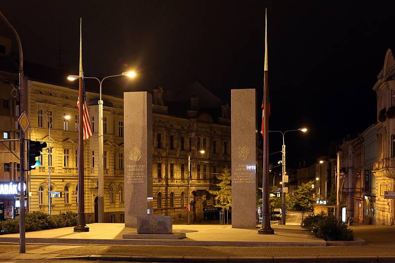 Plzeň, Klatovská třída, U Práce, památník Díky Ameriko