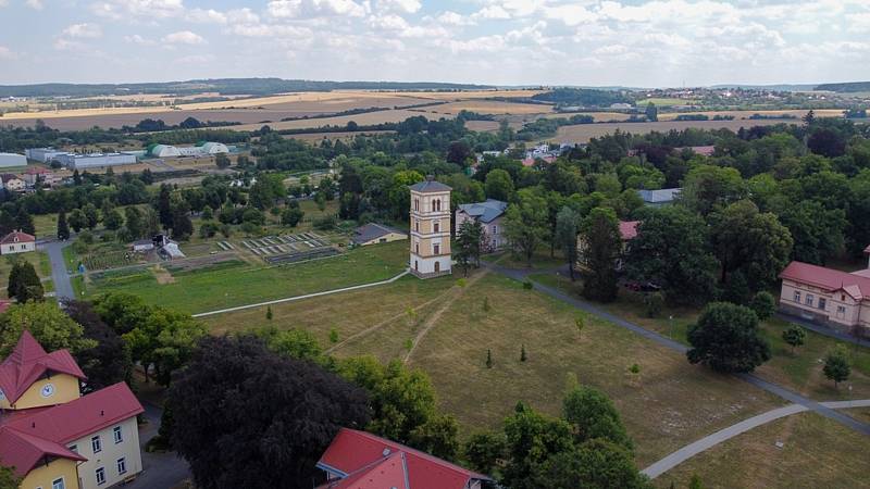 Psychiatrická nemocnice v Dobřanech.