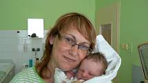 Eliška Bednářová (3,20 kg, 51 cm) se narodila 24. dubna v 15:40 hod. v Mulačově nemocnici v Plzni. Rodiče Hana a Jan z Tlučné už doma mají pětiletou Adélku, která se na sestřičku moc těšila