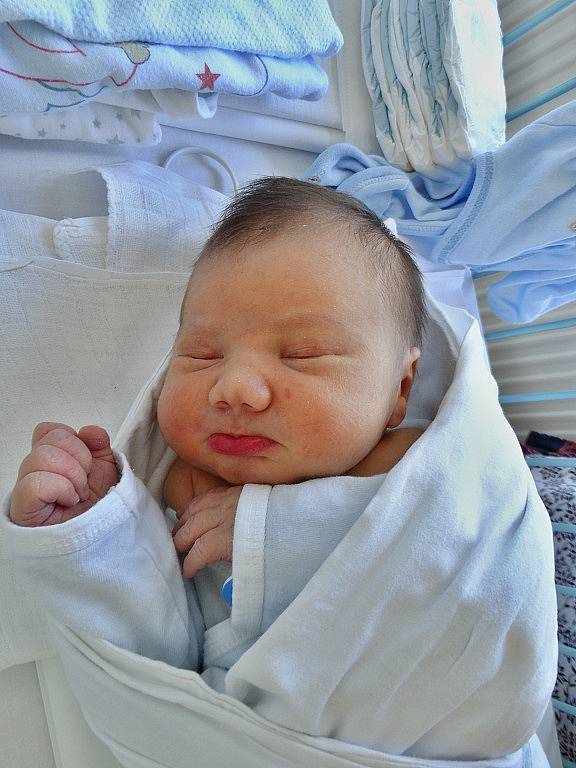 Daniel Černý se narodil 23. května v 19:11 mamince Regině z Plzně. Po příchodu na svět v plzeňské porodnici U Mulačů vážil prvorozený synek 4050 gramů a měřil 51 centimetrů