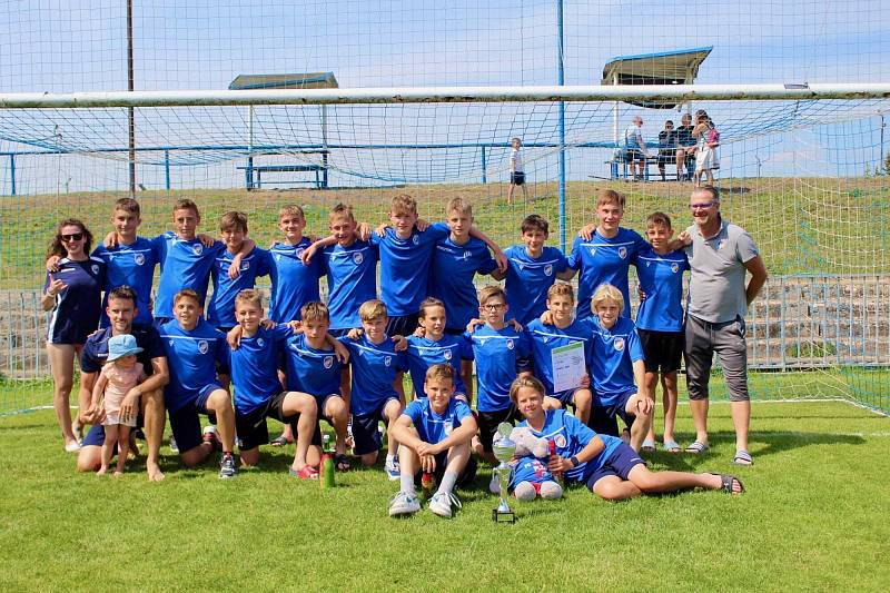 Žáci Viktorie Plzeň U13 vyhráli mezinárodní turnaj v Roudnici nad Labem.