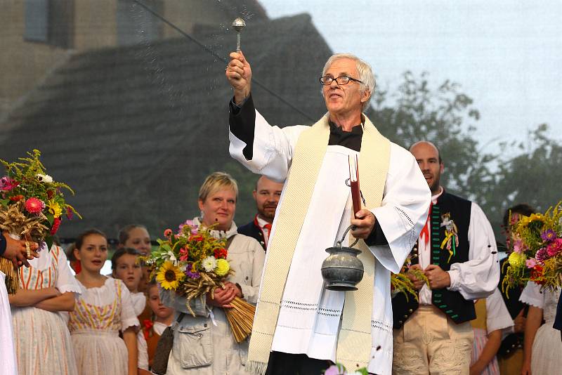 Dožínky Plzeňského kraje, rodinná farma Milínov