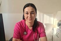 Doktorka Pavla Fialová je praktickou lékařkou v Líních už čtvrtý rok a za Plzeň by neměnila