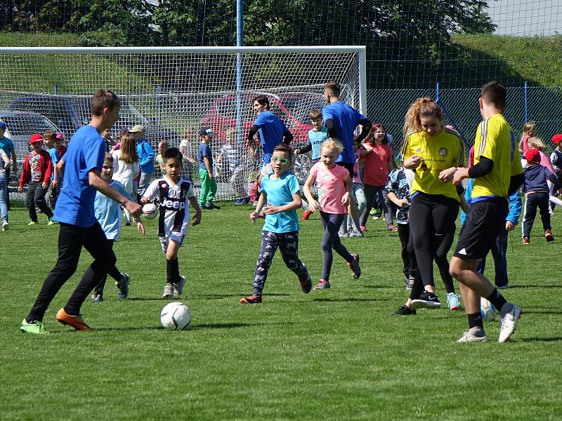 Fotbalisté Doubravky uspořádali Měsíc náborů projektu Můj první gól.