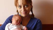 Kateřina (2,73 kg, 46 cm) přišla na svět 19. června 18:51 ve Fakultní nemocnici v Plzni. Z jejího narození se radují maminka Lenka Štádlerová a tatínek Tomáš Hrbek z Plzně. Doma se na sestřičku těší pětiletá Ema