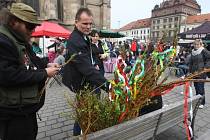 Farmářské trhy se poprvé konaly na náměstí Republiky.