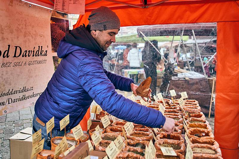 Farmářské trhy na náměstí Republiky v Plzni