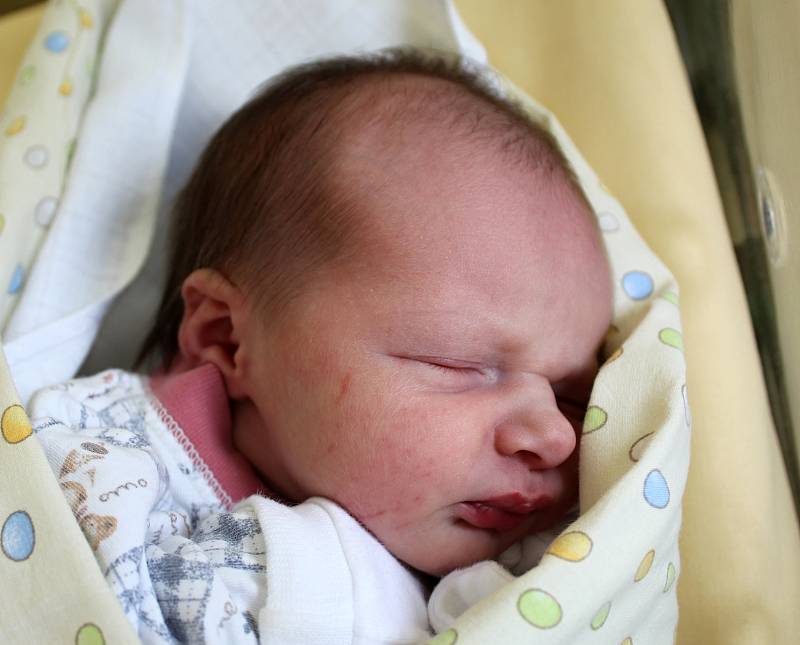 Valentýna Chlandová se narodila 16. září v 5:12 mamince Kristýně a tatínkovi Josefovi z Plzně. Po příchodu na svět v Mulačově nemocnici vážila jejich prvorozená dcerka 2900 gramů.