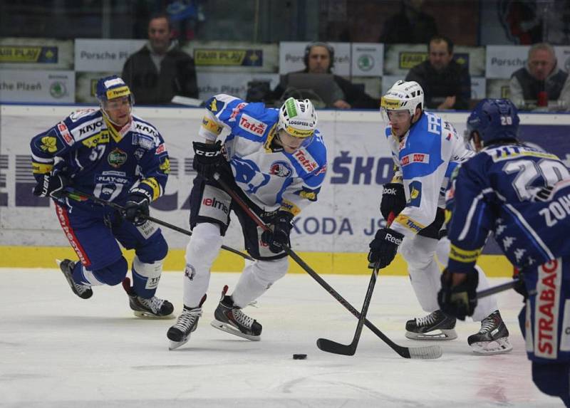 Čtvrtfinále play-off, 1. zápas: HC Škoda Plzeň - HC Kometa Brno 1:4