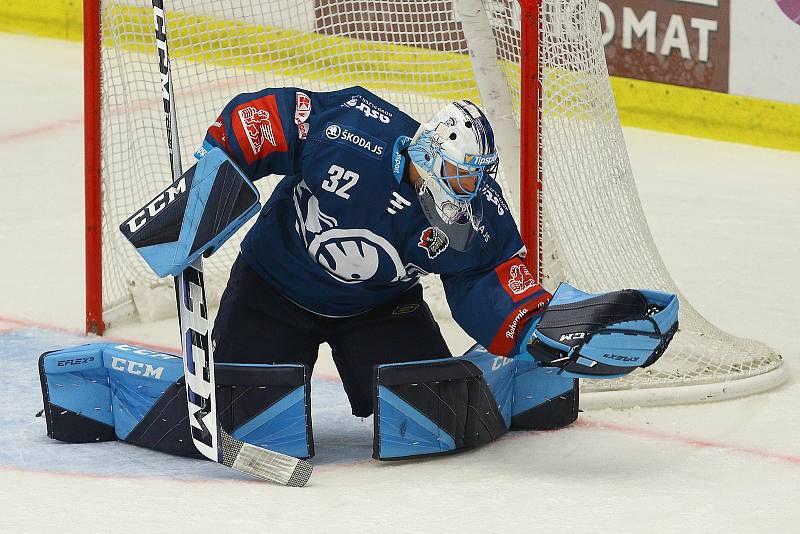 Ze zápasu 11. kola hokejové Tipsport extraligy HC Škoda Plzeň (v modrém) -  Bílí tygři Liberec 3:1