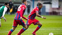 Poslední vzájemný zápas Viktorie Plzeň s Jabloncem skončil v dubnu ve Štruncových sadech remízou 1:1.