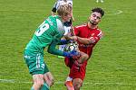 8. kolo FORTUNA divize A: SK Klatovy 1898 (na snímku fotbalisté v červených dresech) - SK Petřín Plzeň 0:1 (0:0).