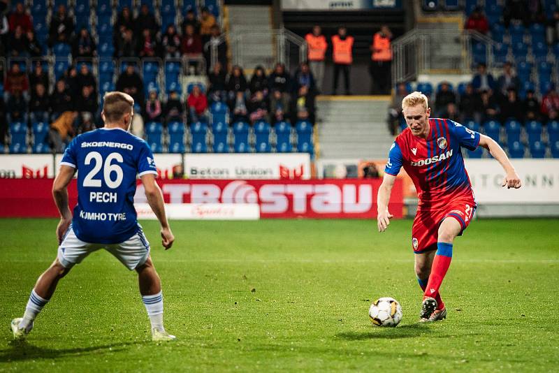 Václav Jemelka, jeden ze střelců Viktorie při podzimním domácím vítězství 2:0 nad Mladou Boleslaví, odehrál s národním týmem kvalifikační zápas v Moldavsku.