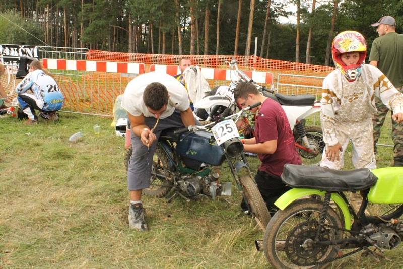 Fichtly zdolávaly bahno a zrádné zatáčky