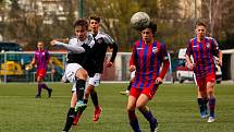 ČLD U17: Viktoria Plzeň B - Petřín Plzeň 3:0 (0:0).