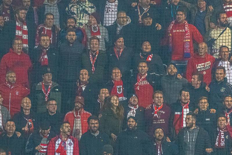 Fotbalisté Viktorie Plzeň podlehli v dalším utkání Ligy mistrů na domácím hřišti Bayernu Mnichov 2:4.