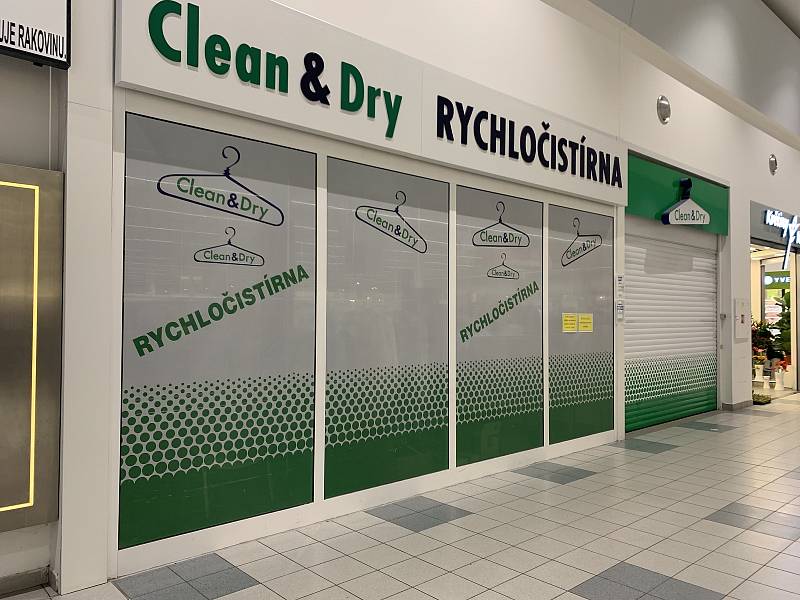Čistírna Clean & Dry na Rokycanské nepřijímá nové zakázky od 29. prosince 2021.