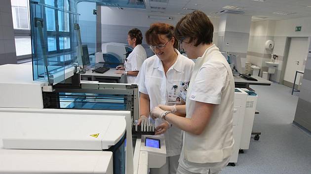 Nová laboratoř Ústavu klinické biochemie a hematologie Fakultní nemocnice v Plzni
