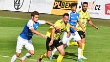 FC SILON Táborsko - FK ROBSTAV Přeštice (žlutí) 2:2.
