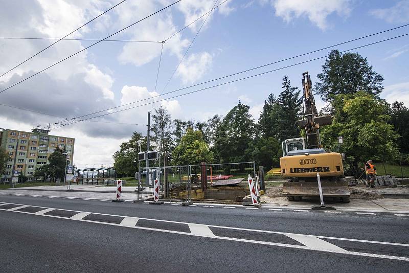 Stavba terminálu v Plzni na Slovanské třídě.