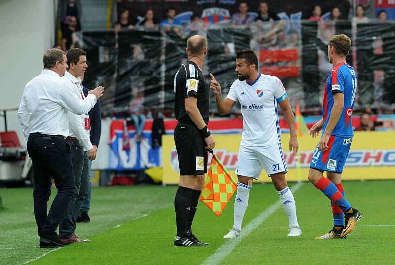 Fotbalisté Plzně porazili v zápase 5. kola první ligy doma Baník Ostrava 3:0.