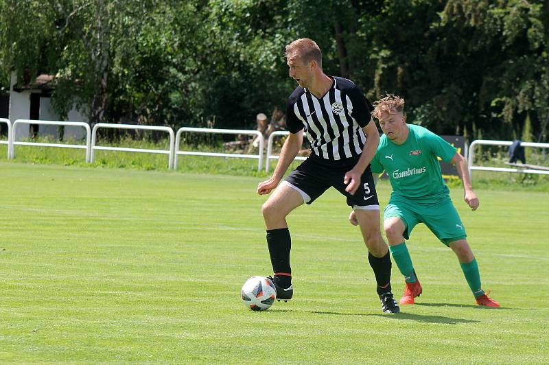 23. kolo I. B třídy, skupina C: SK Smíchov (černí) - Kozolupy 8:0.