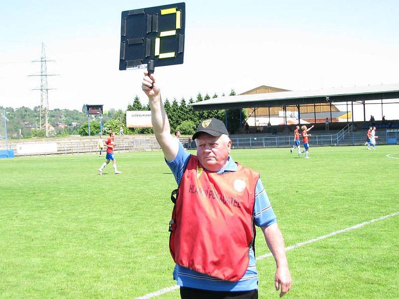 Hlavní pořadatel ligových zápasů  Jiří Regner patří k těm, kteří klubem žijí